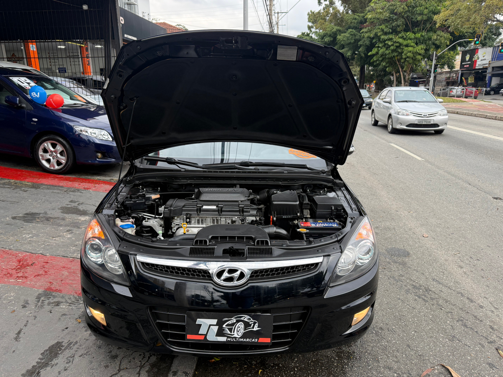 Hyundai i30 Preto