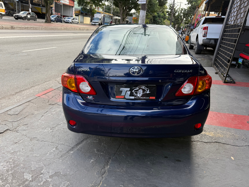 Toyota Corolla Azul