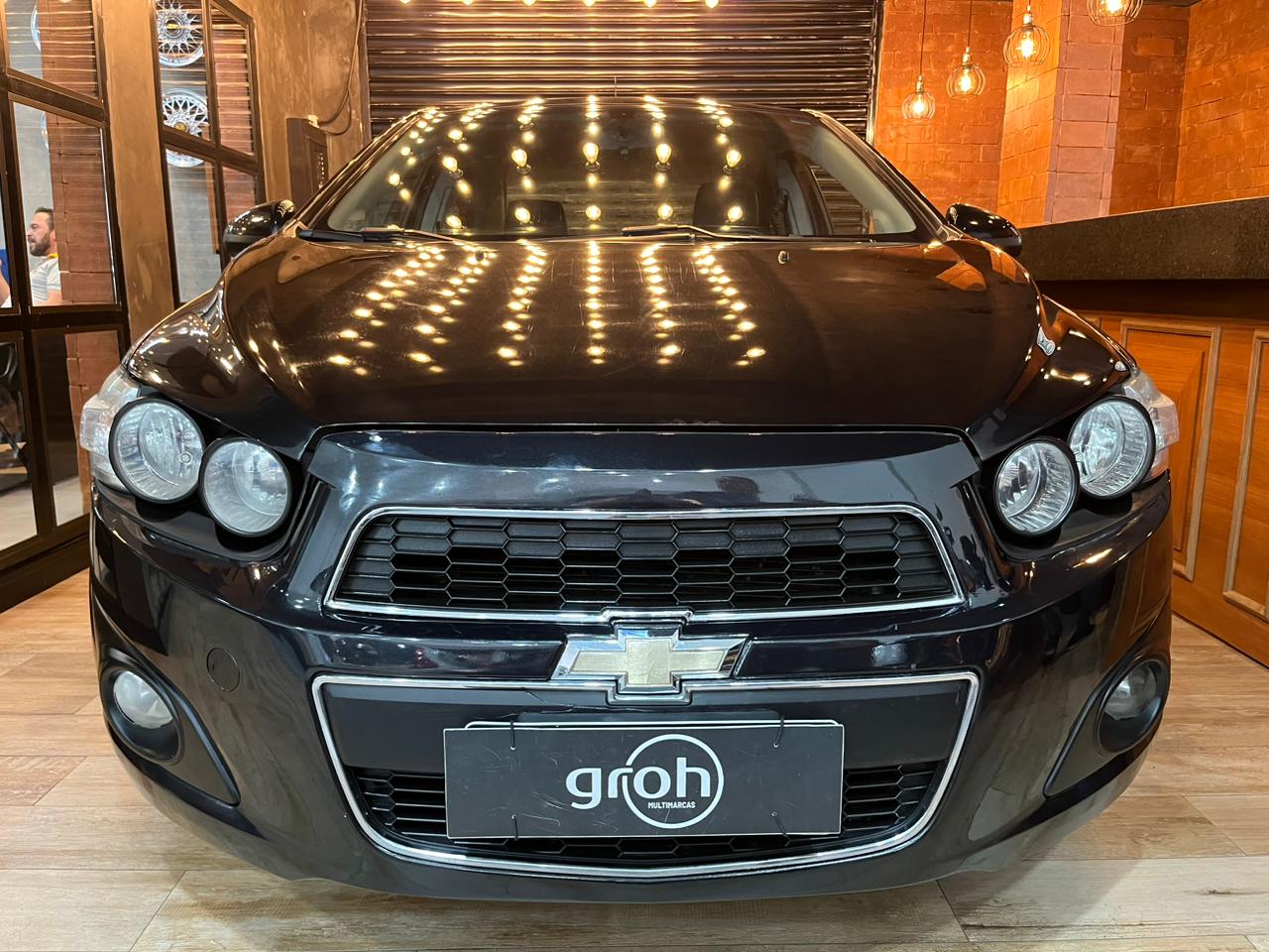 Chevrolet Sonic Sedan Preto