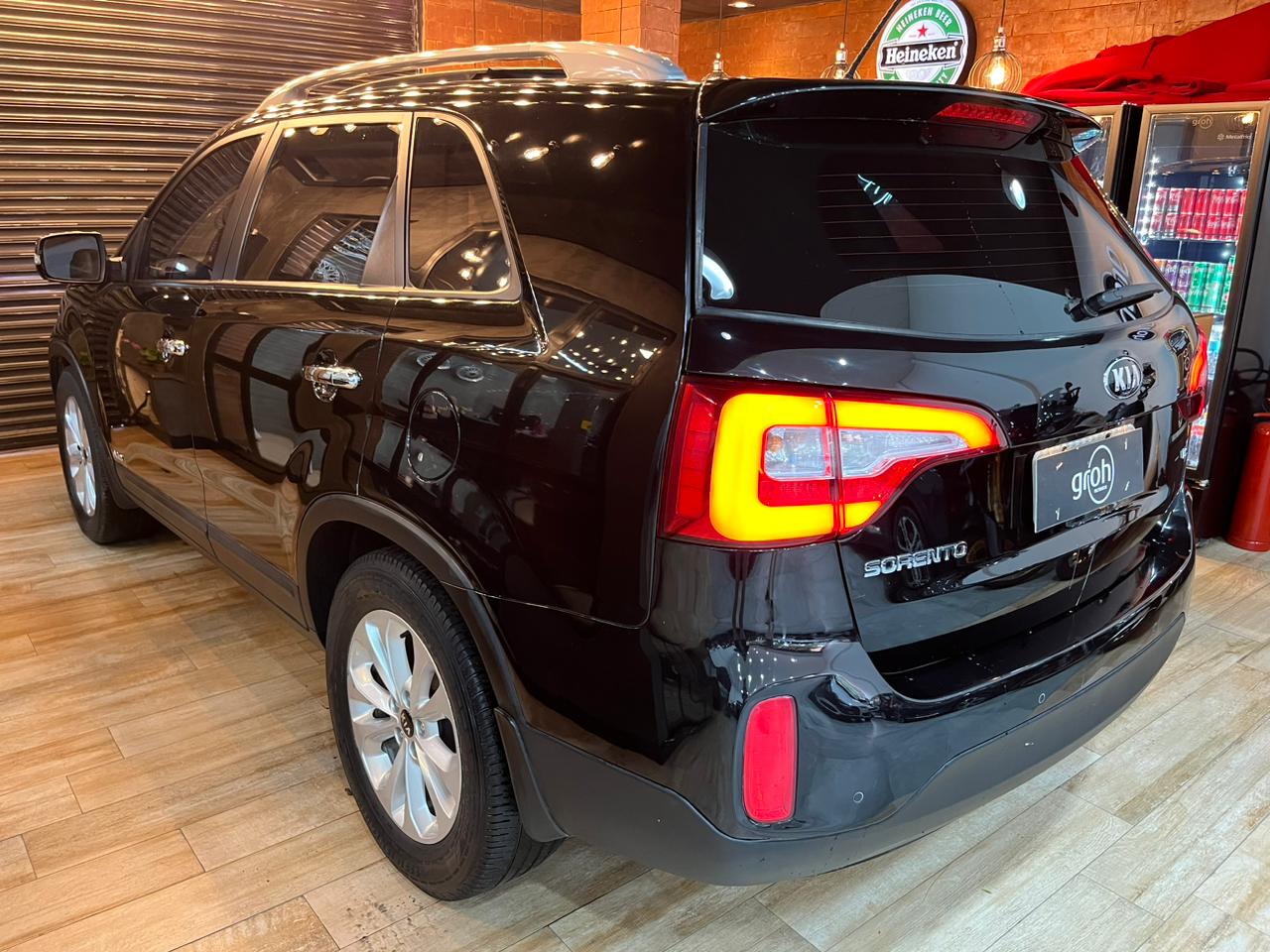 Kia Sorento Preto