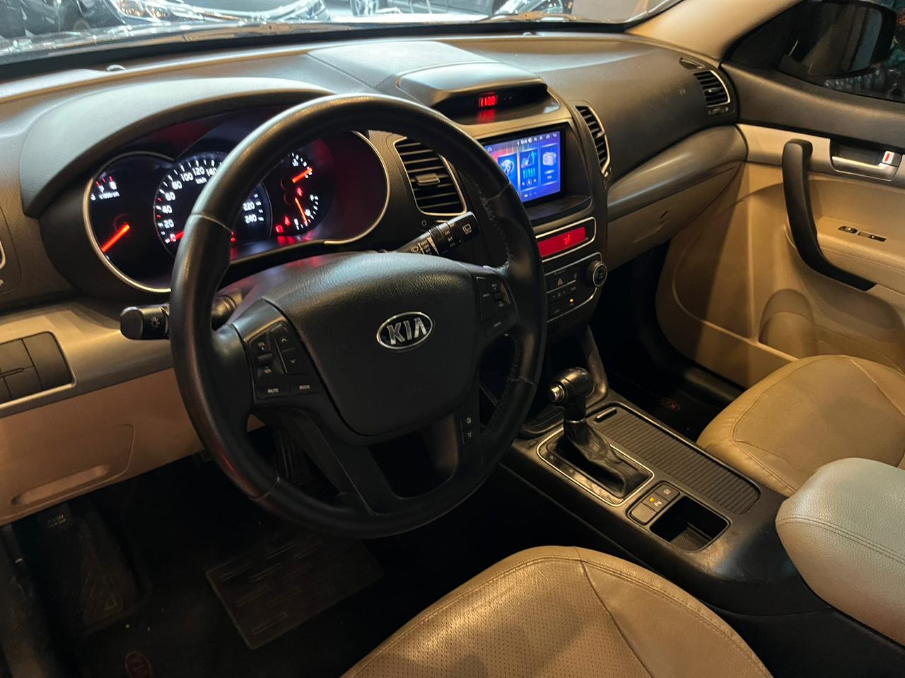 Kia Sorento Preto