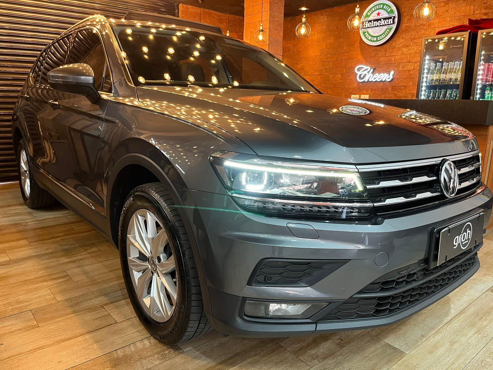 Volkswagen Tiguan Cinza