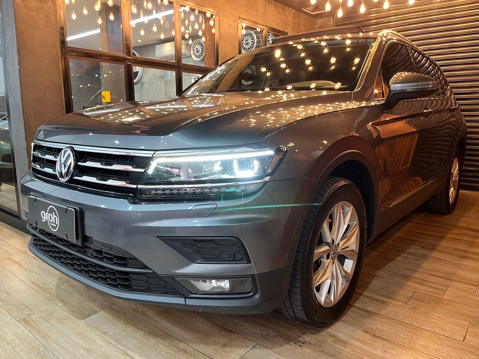 Volkswagen Tiguan Cinza