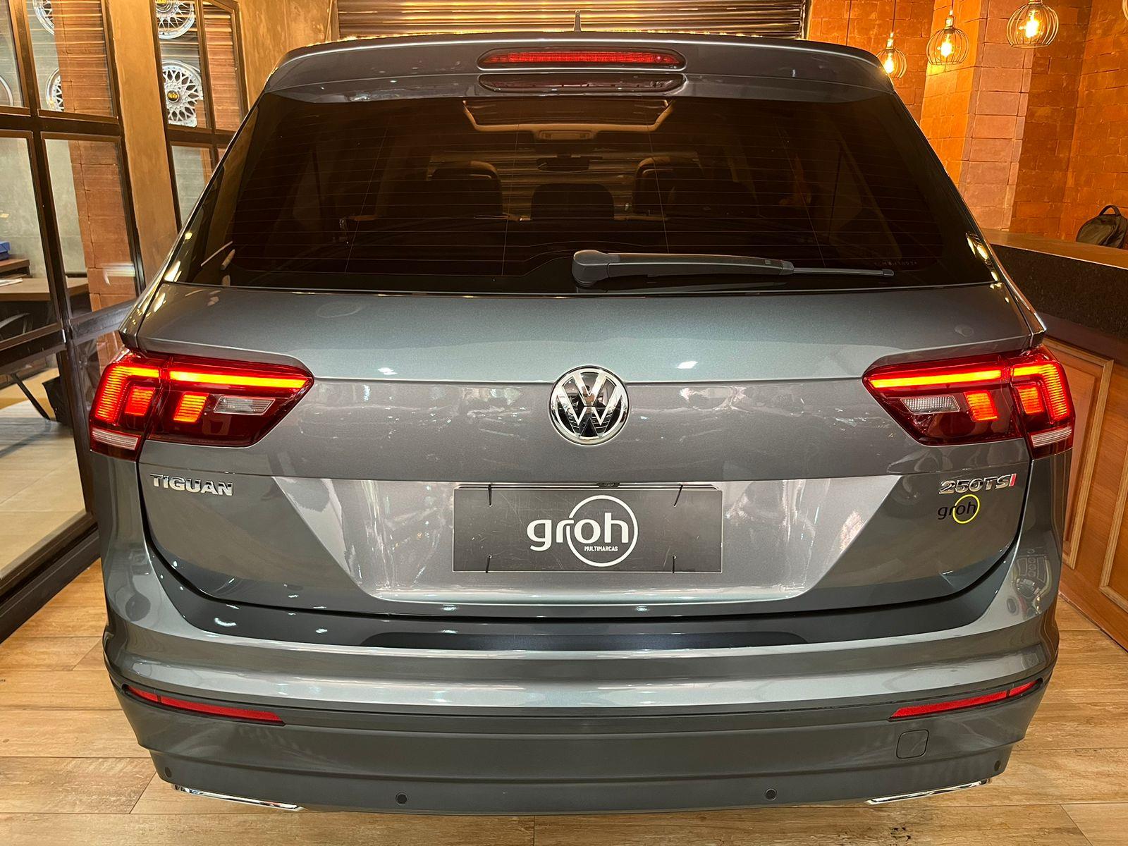 Volkswagen Tiguan Cinza