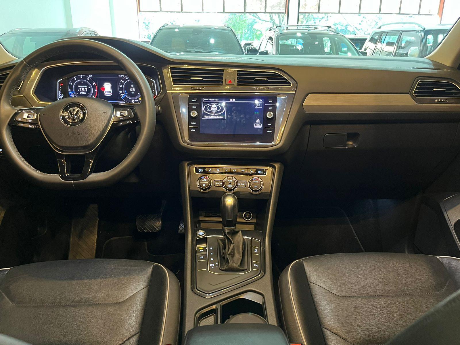 Volkswagen Tiguan Cinza