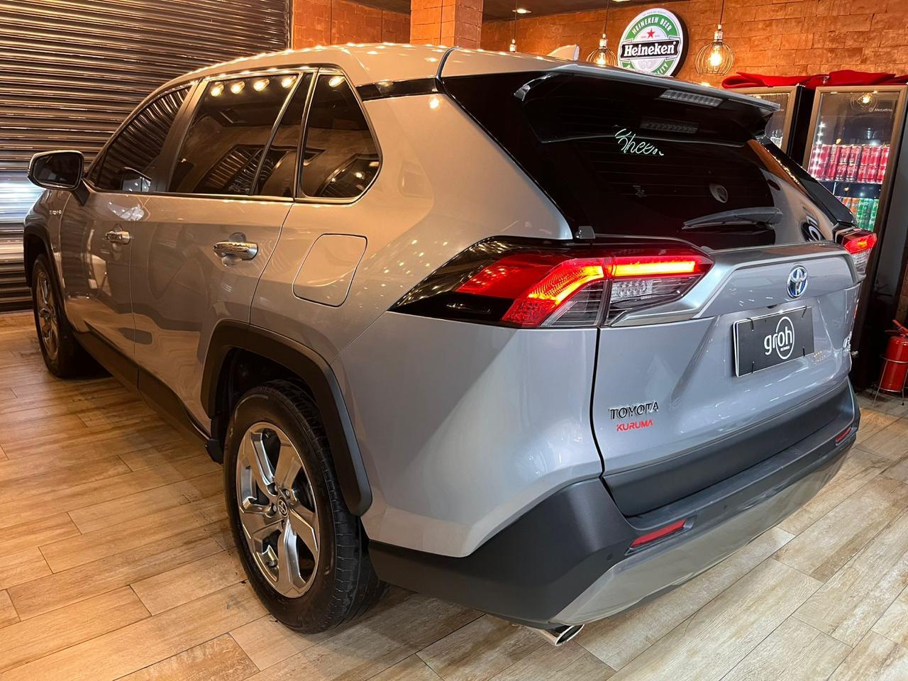 Toyota RAV4 Prata