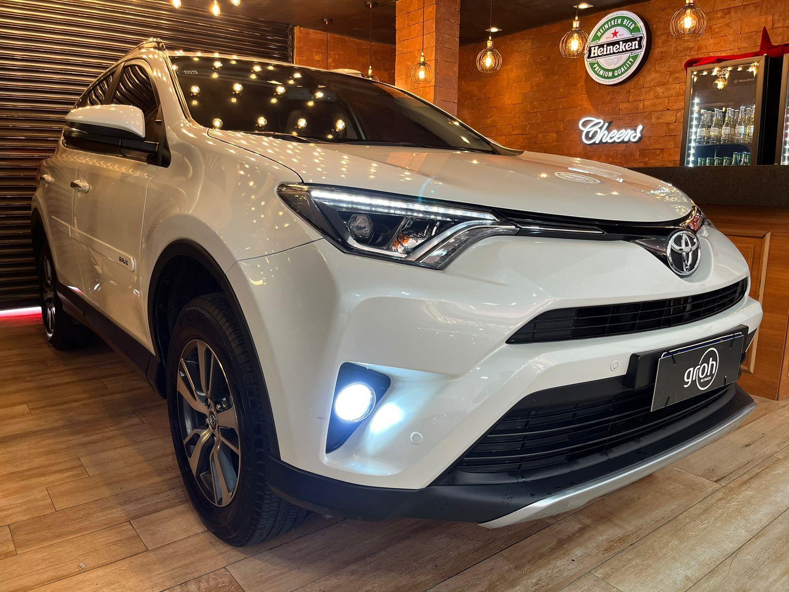 Toyota RAV4 Branco