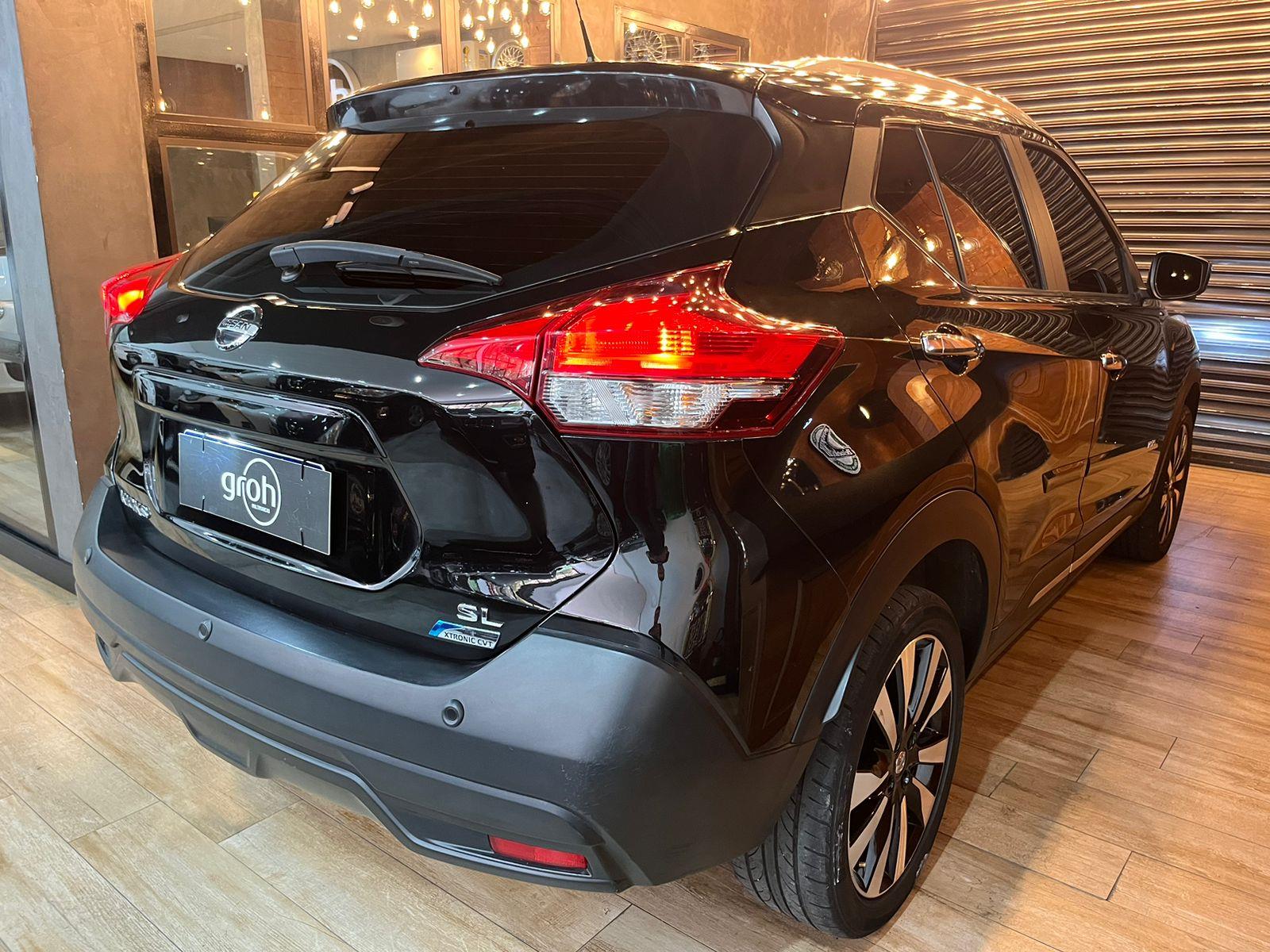 Nissan Kicks Preto