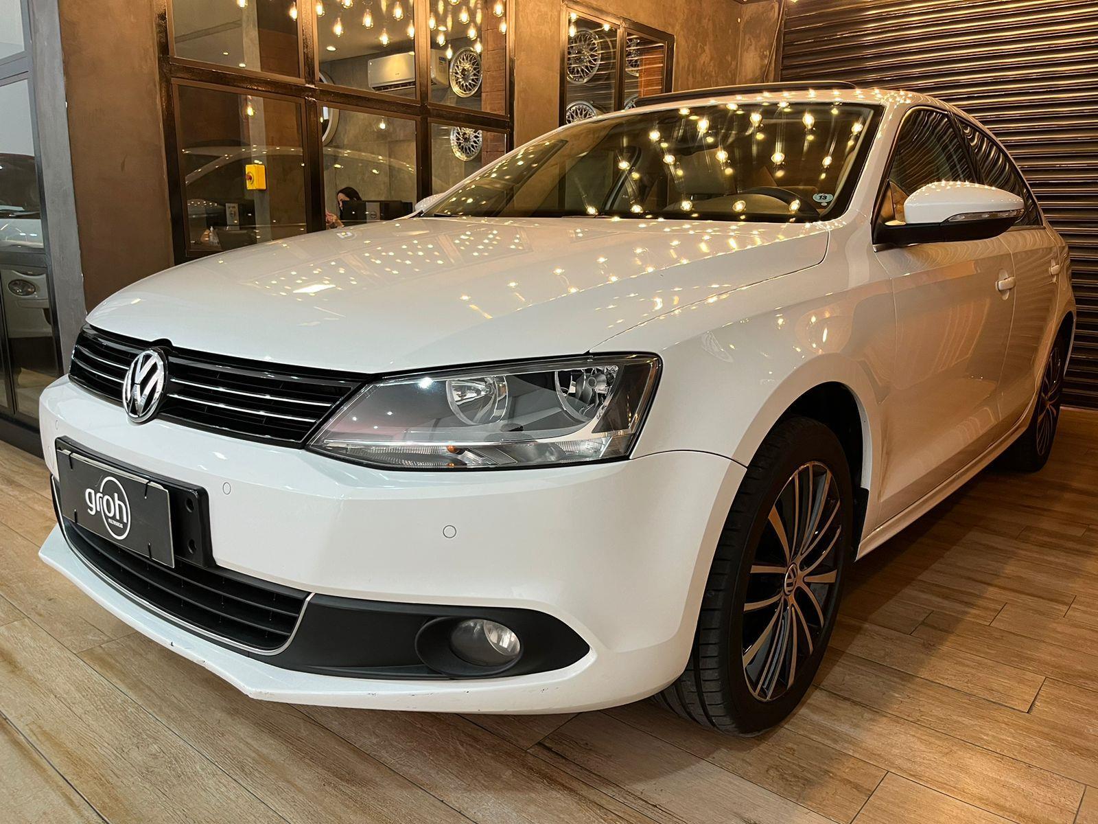 Volkswagen Jetta Branco