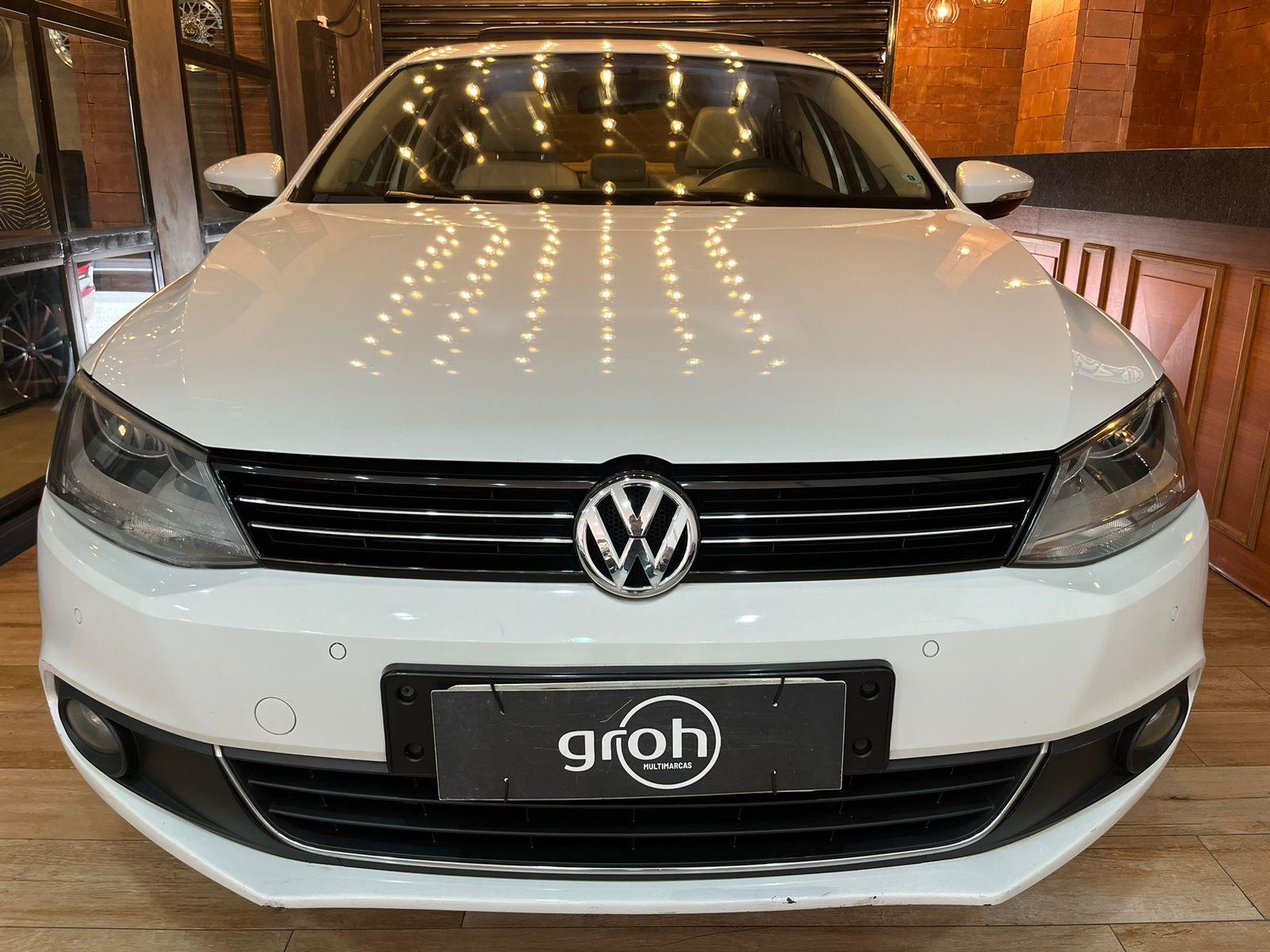 Volkswagen Jetta Branco