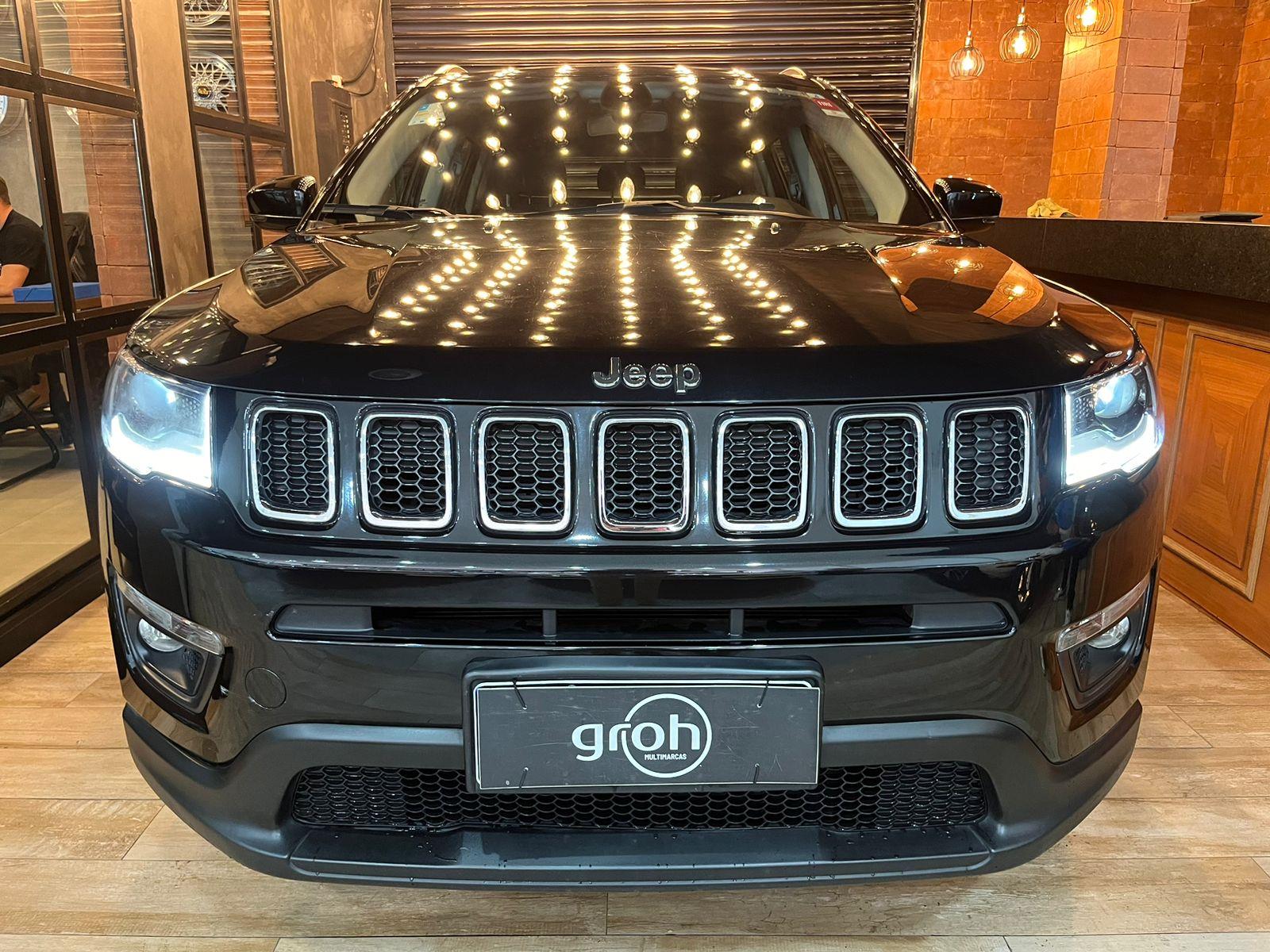 Jeep Compass Preto