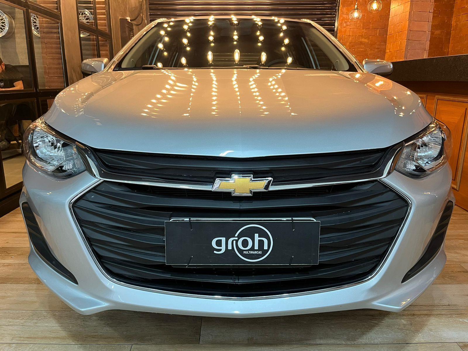 Chevrolet Onix Prata