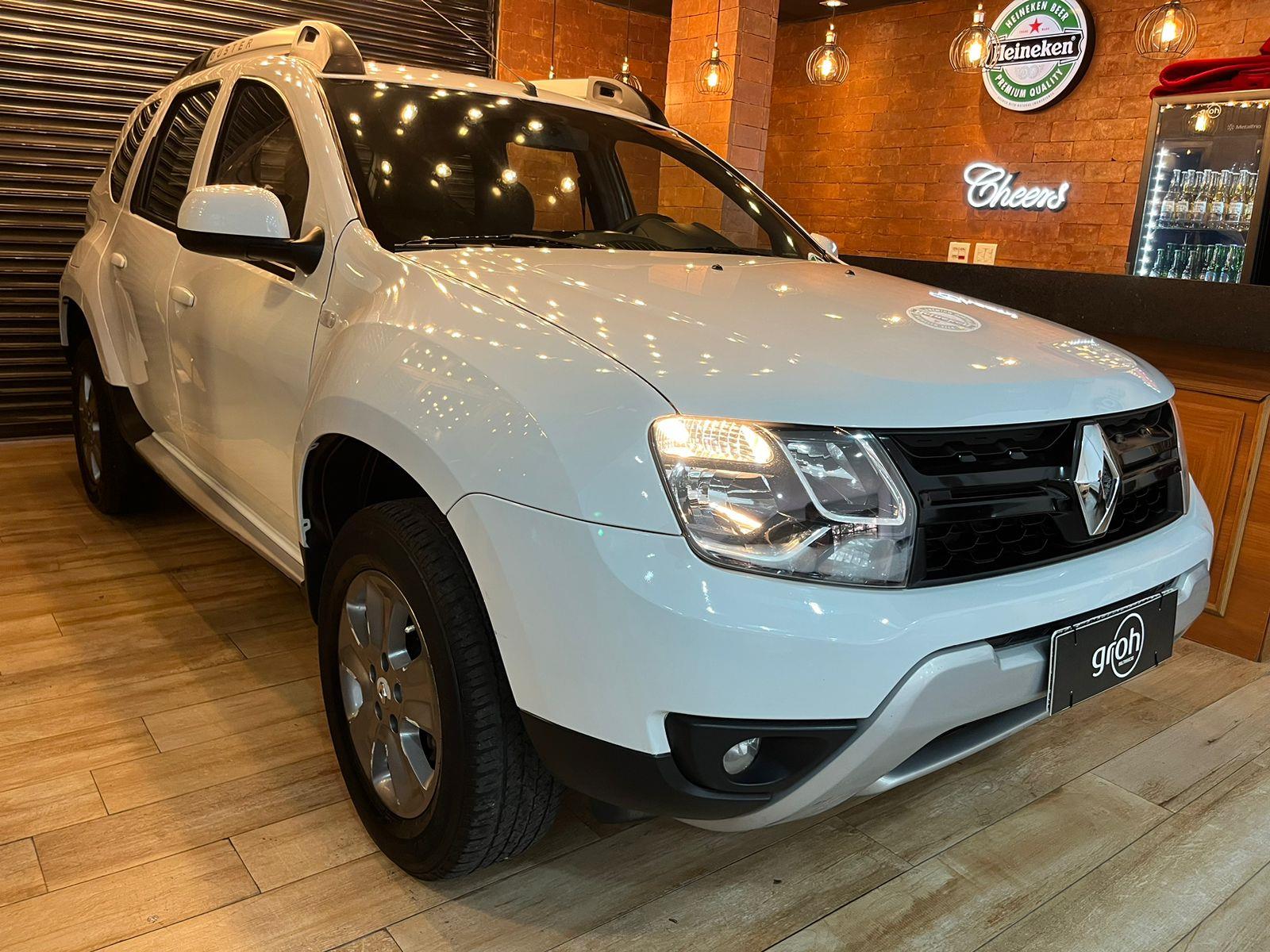 Renault Duster Branco