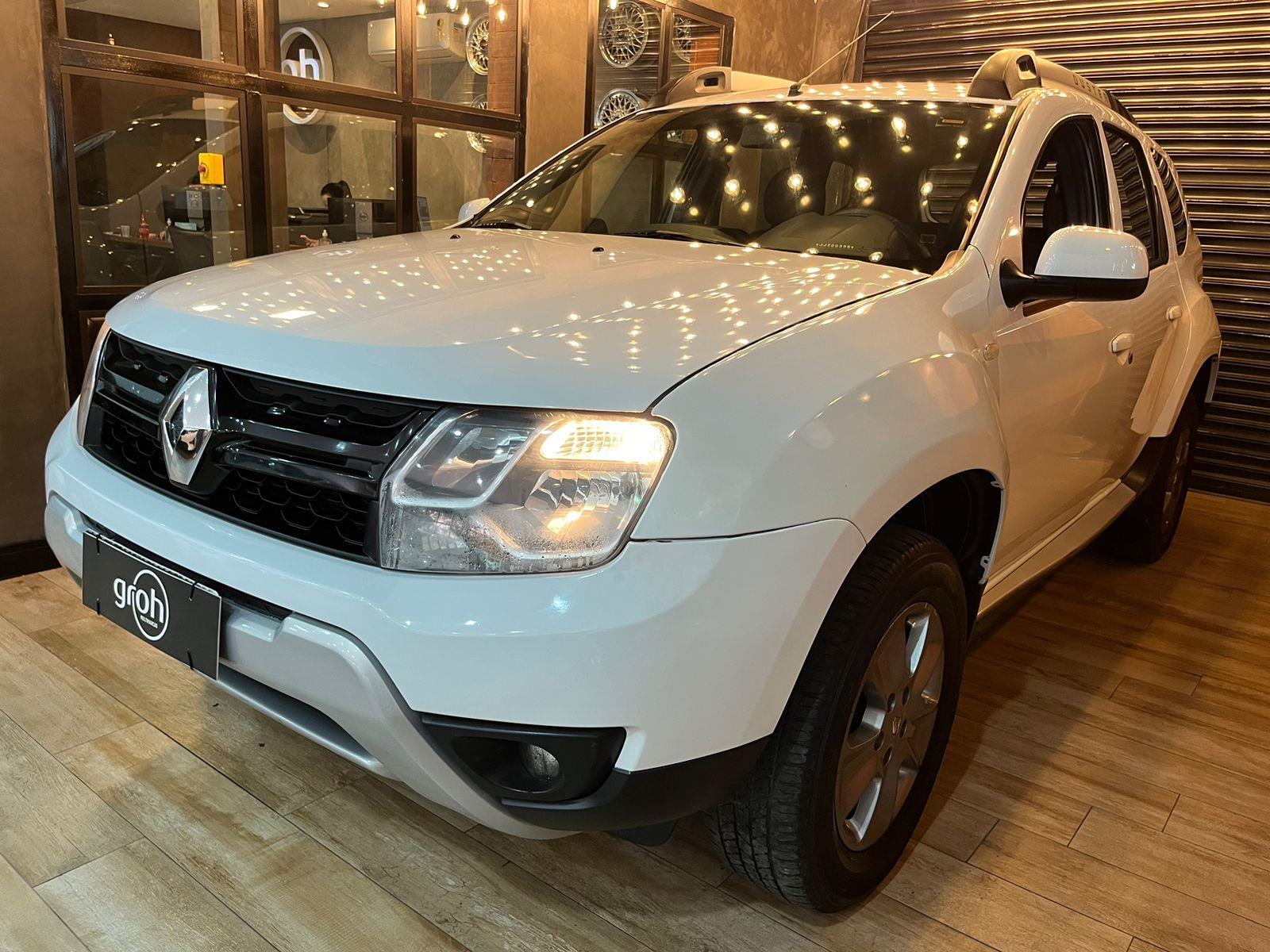 Renault Duster Branco