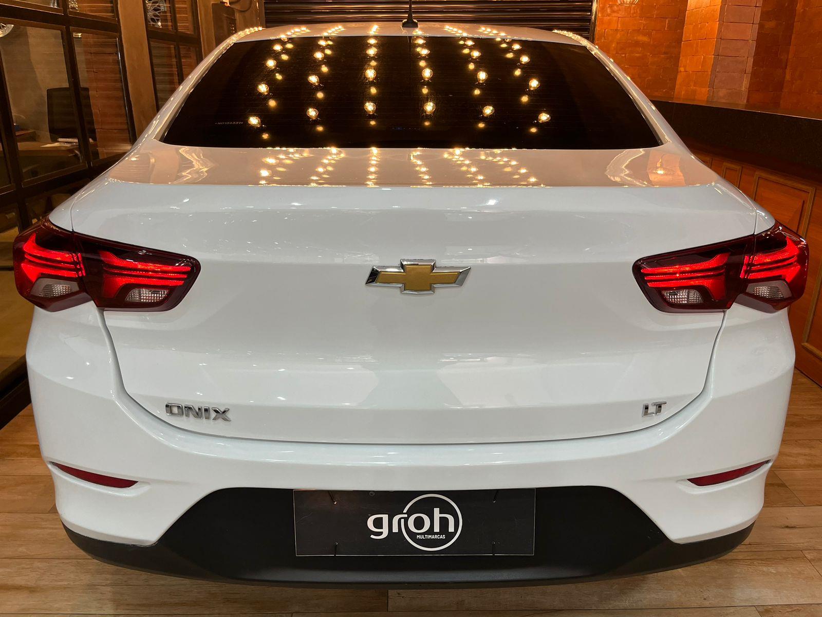 Chevrolet Onix Branco