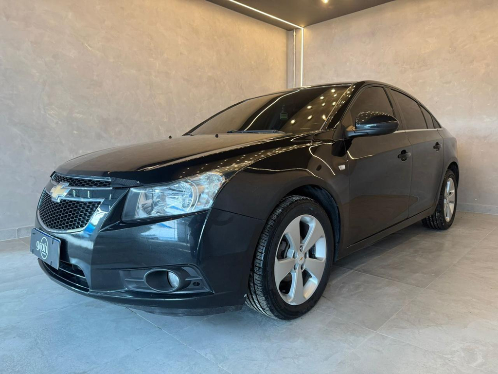 Chevrolet Cruze Sedan Preto