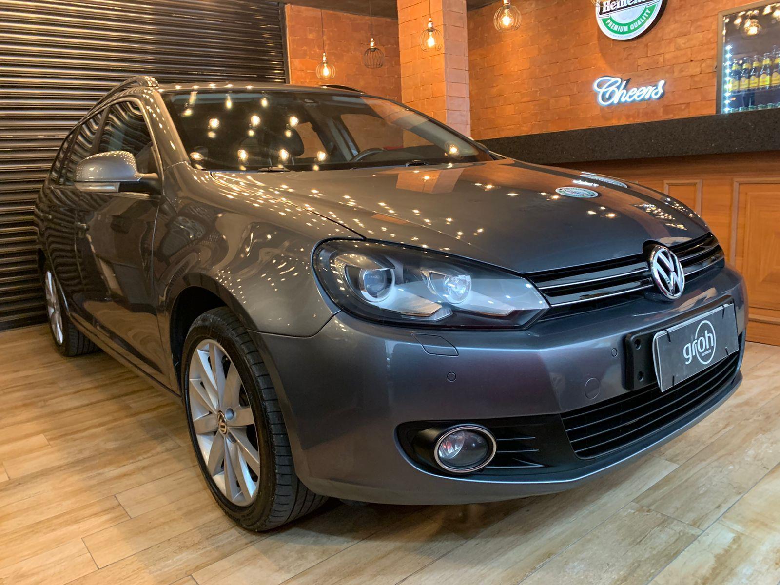 Volkswagen Jetta Variant Cinza