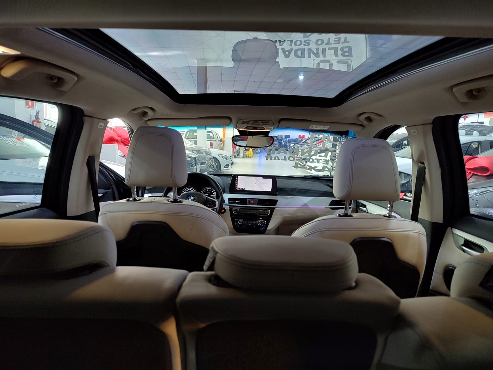 BMW X1 Cinza