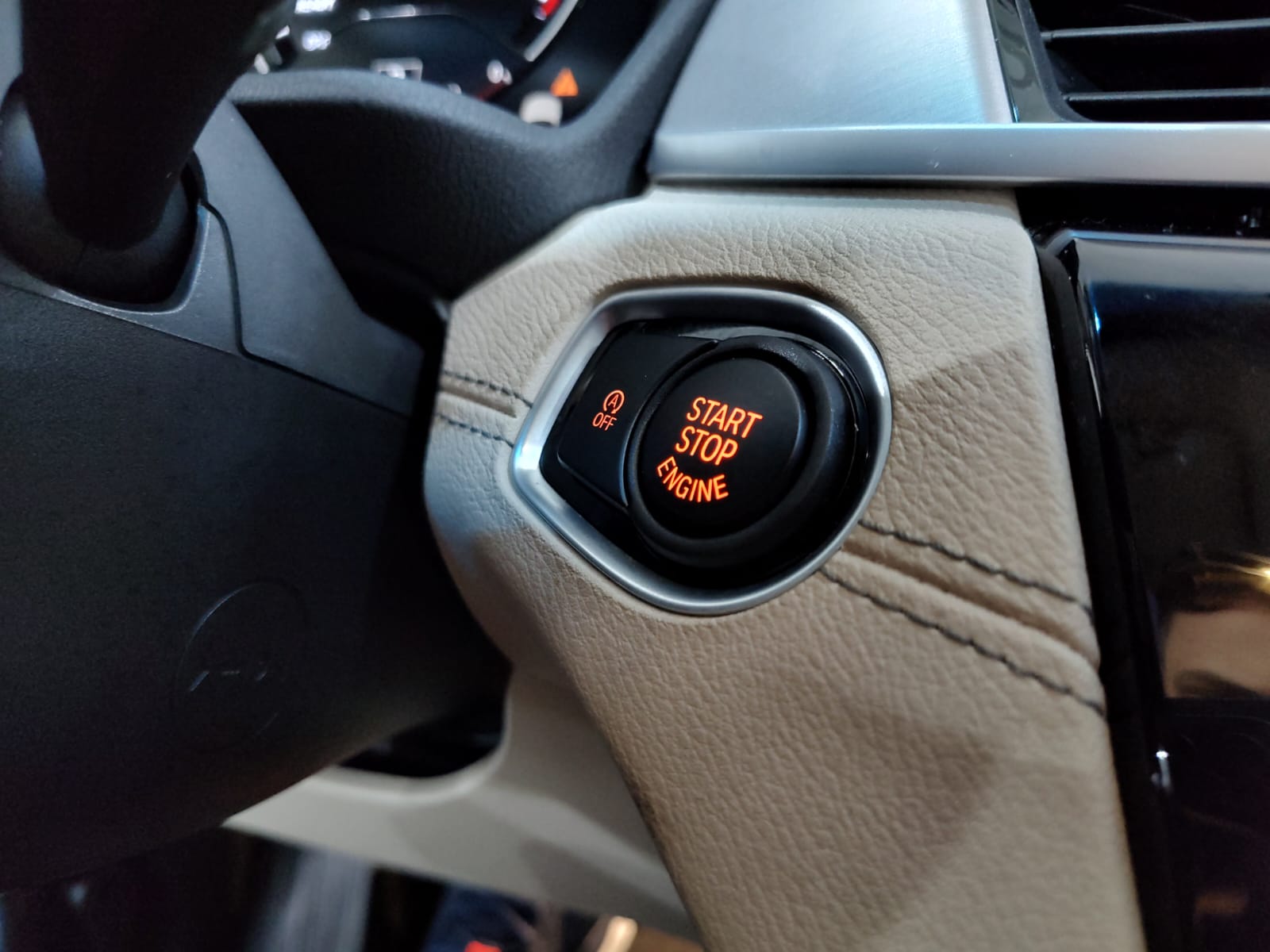 BMW X1 Cinza