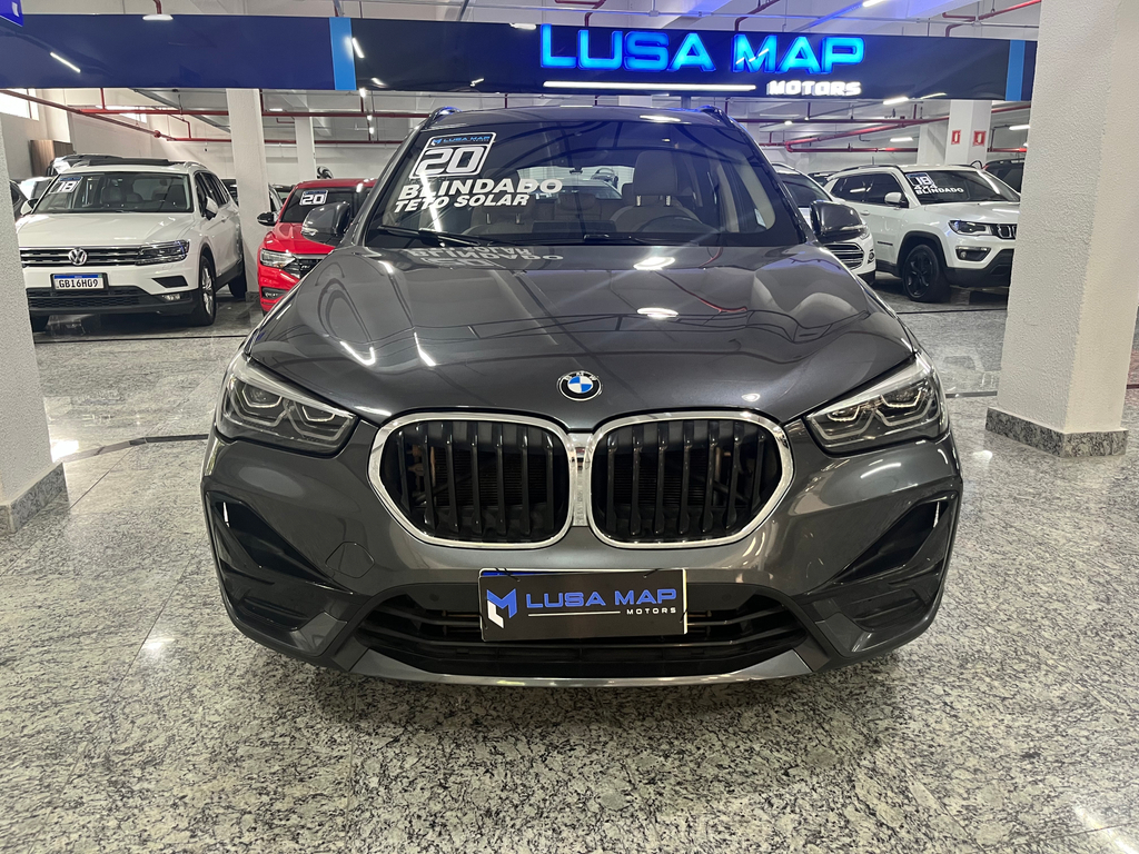 BMW X1 Cinza