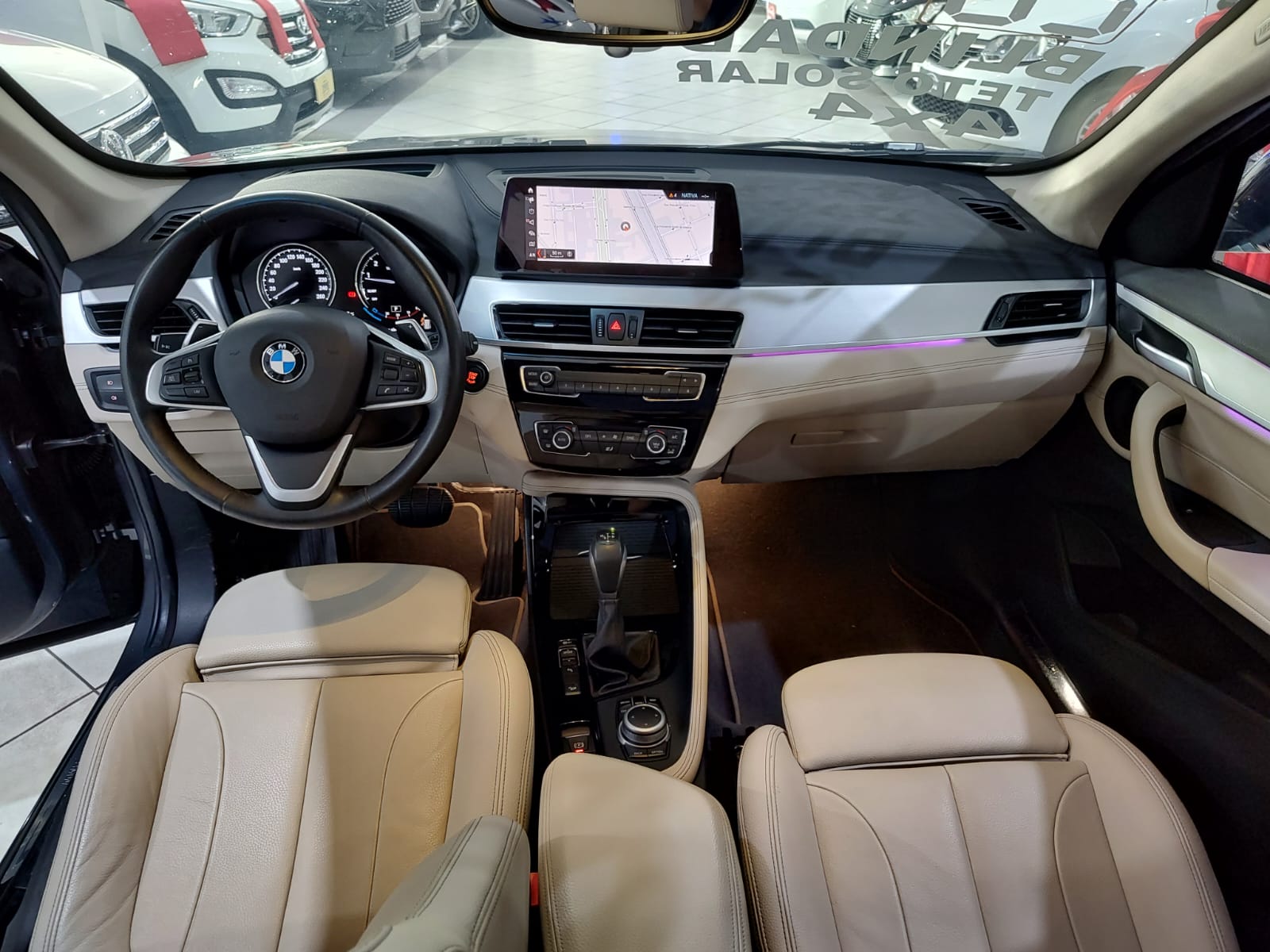 BMW X1 Cinza
