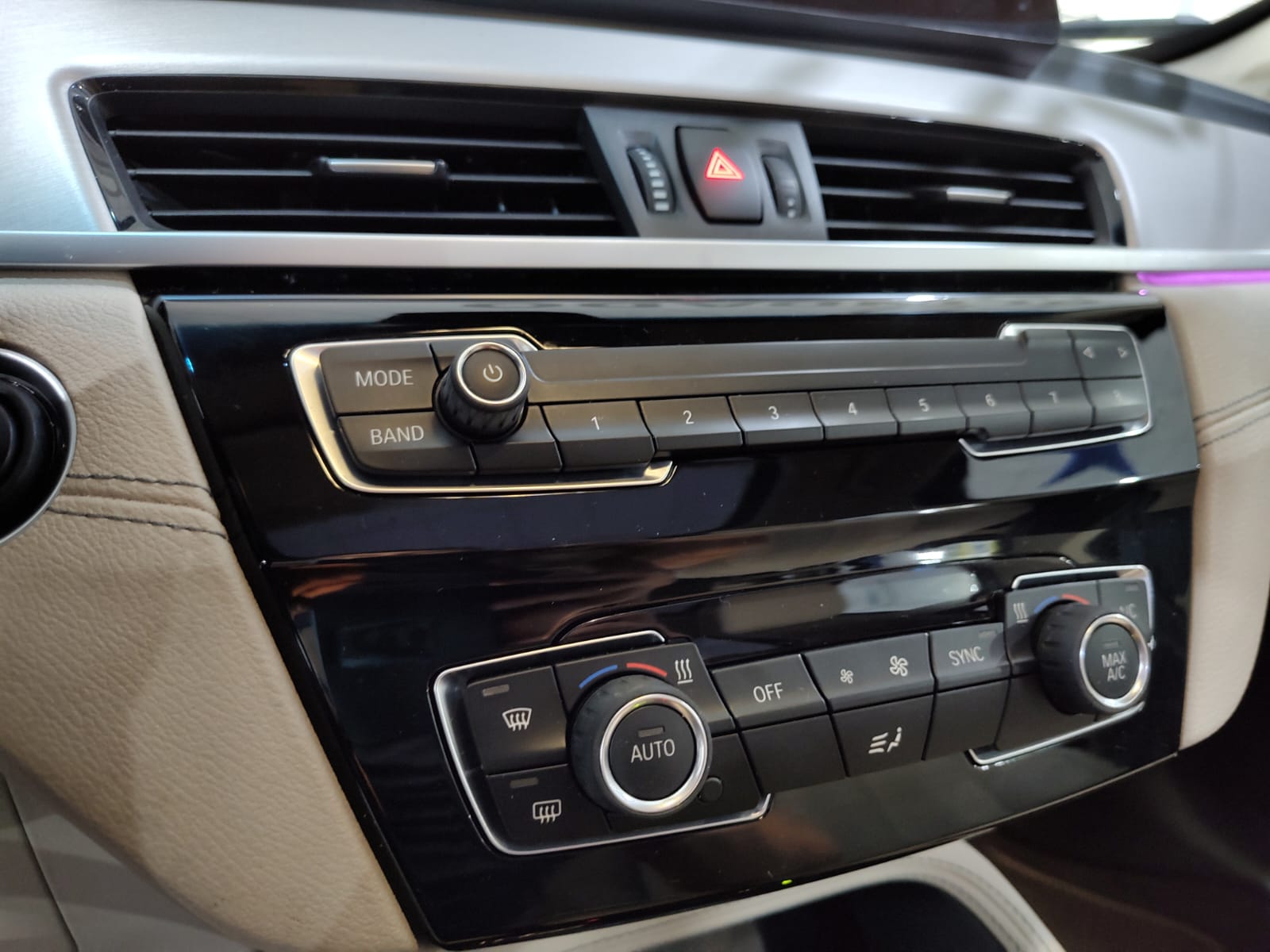 BMW X1 Cinza