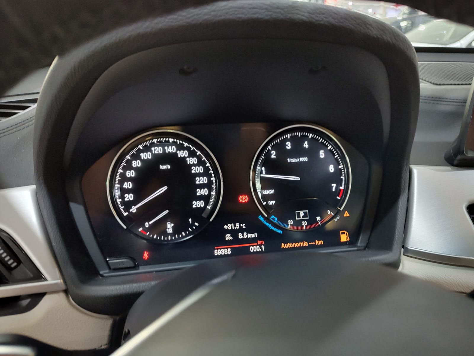 BMW X1 Cinza