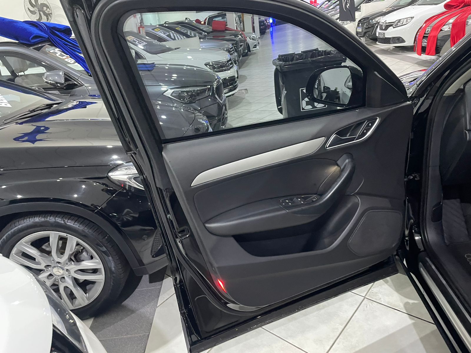 Audi Q3 Preto