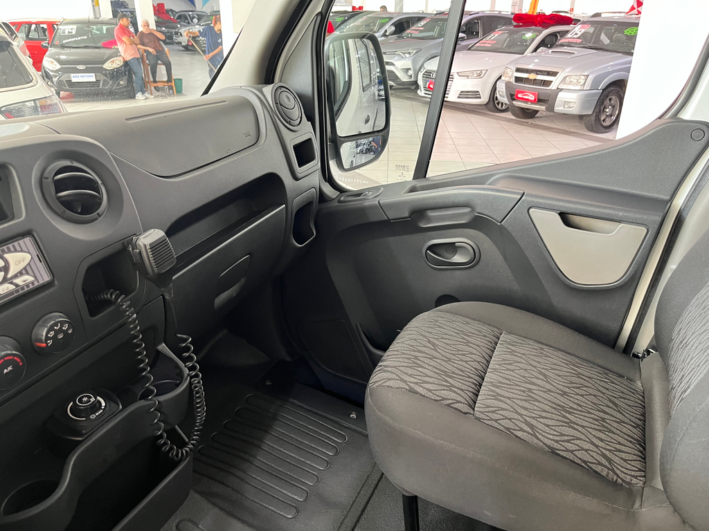 Renault Master Branco