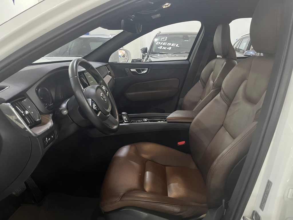 Volvo XC60 Branco