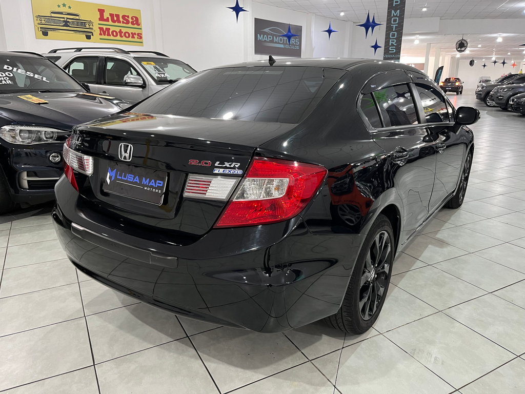 Honda Civic Sedan Preto