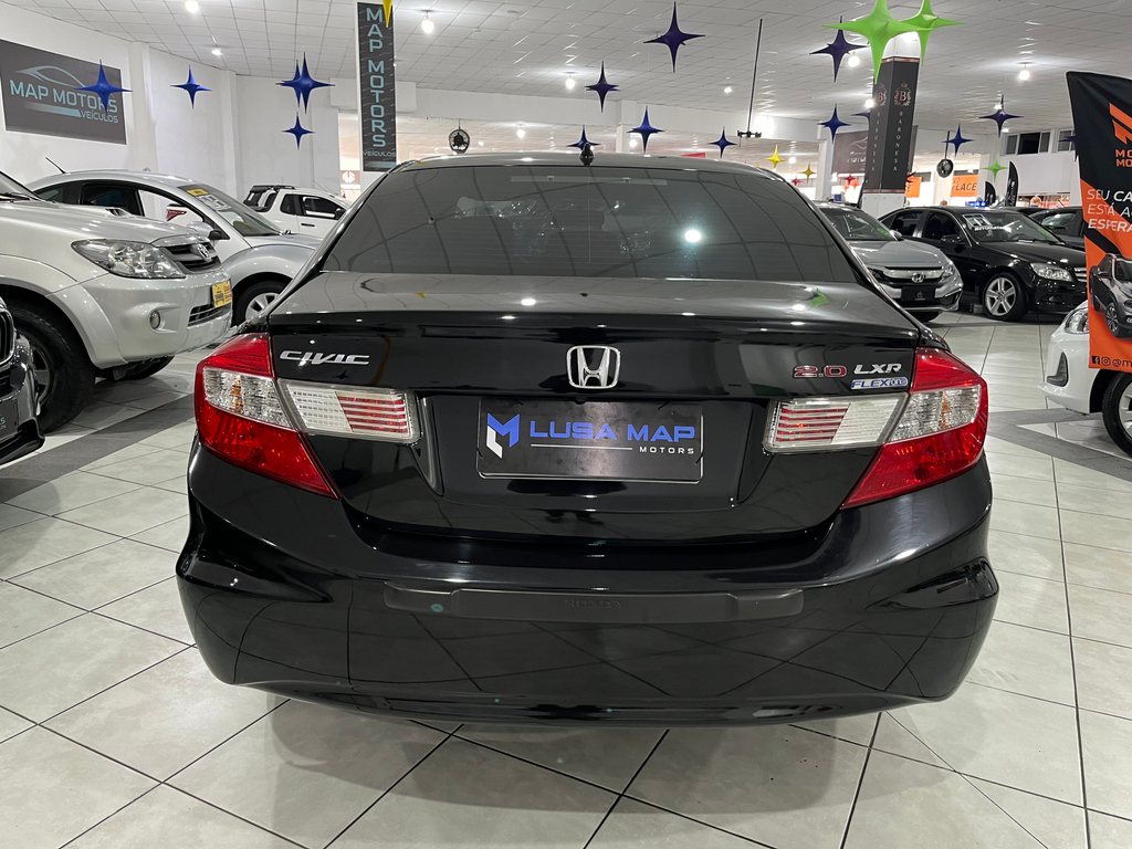 Honda Civic Sedan Preto