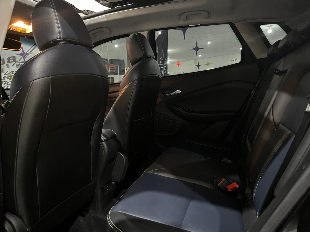 Chevrolet Tracker Preto