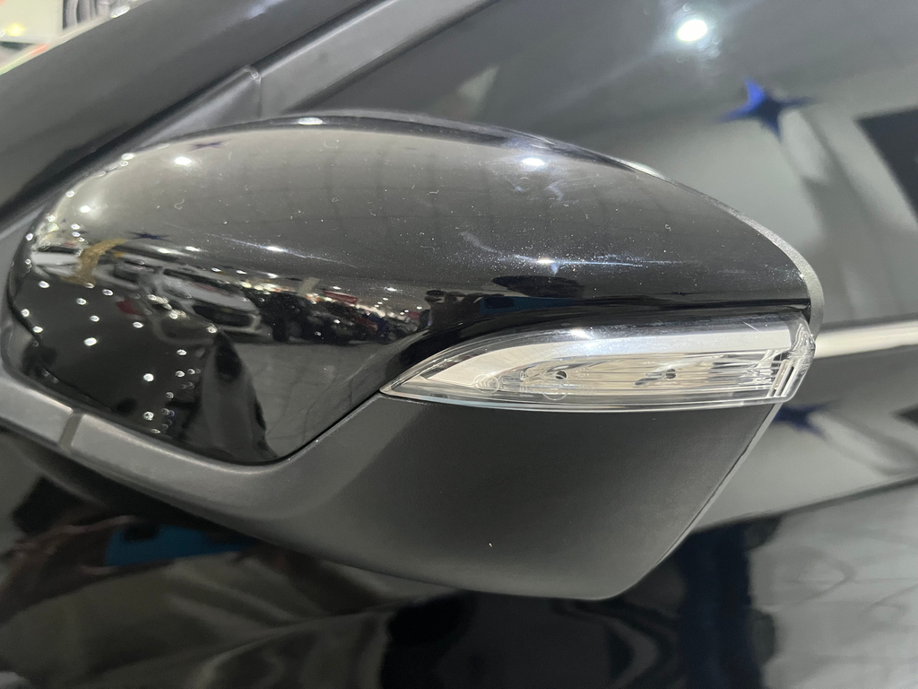 Chevrolet Tracker Preto