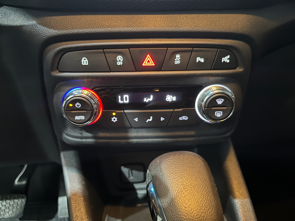 Chevrolet Tracker Preto