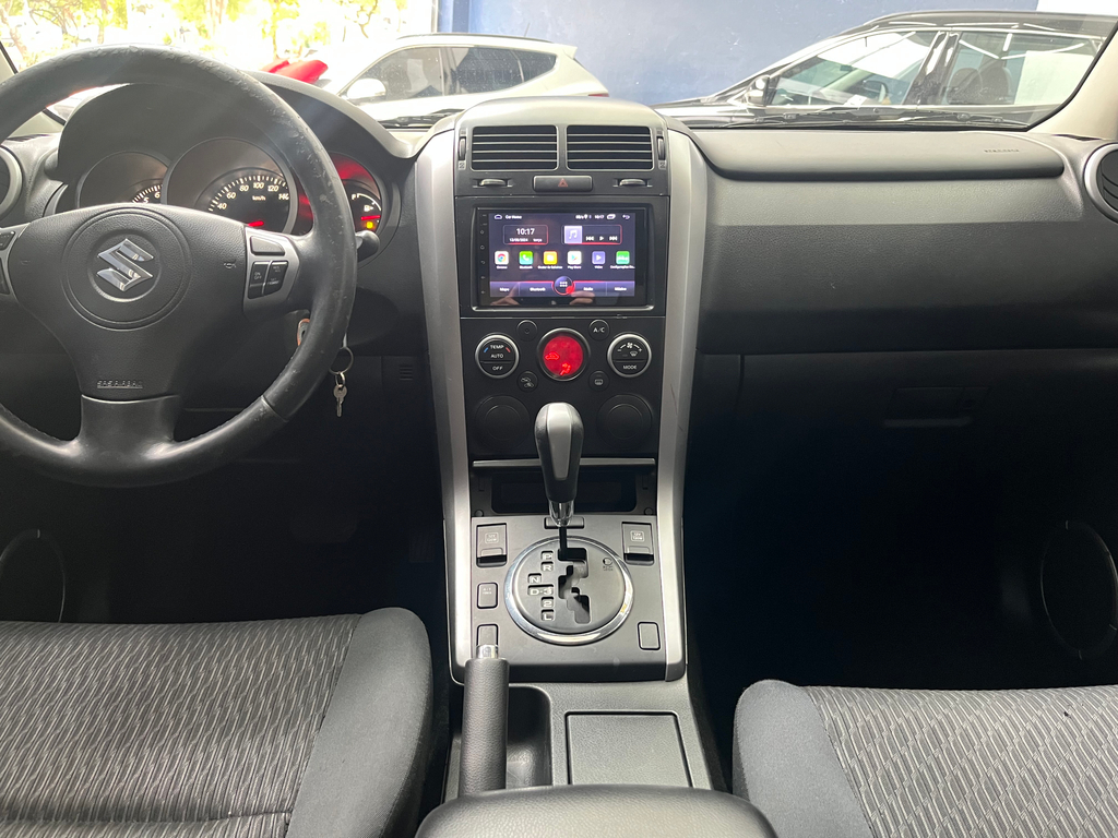 Suzuki Grand Vitara Prata