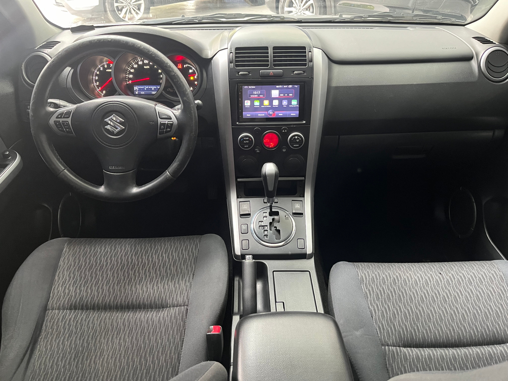 Suzuki Grand Vitara Prata