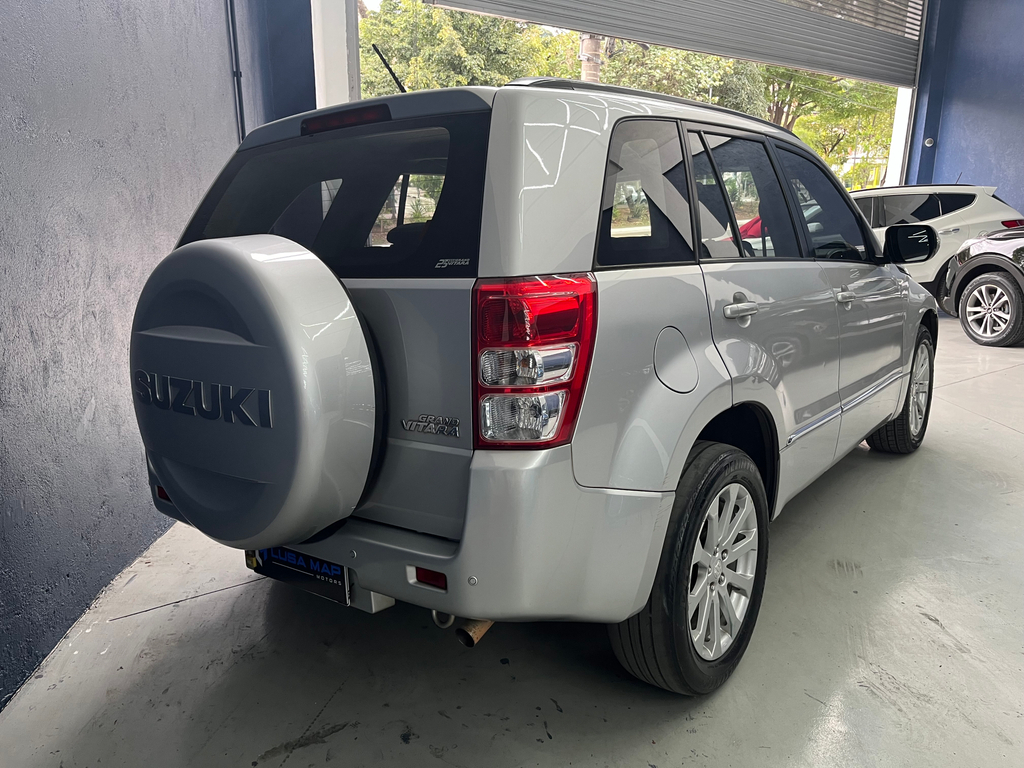 Suzuki Grand Vitara Prata