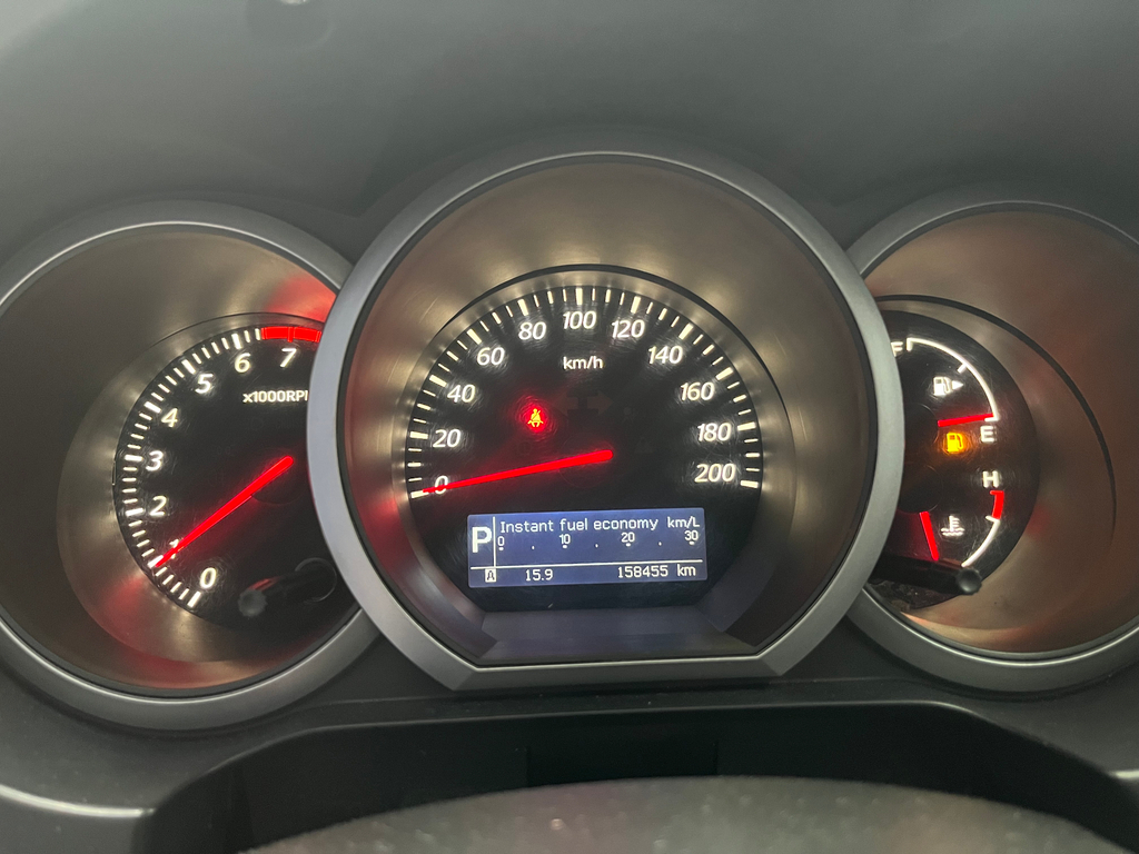 Suzuki Grand Vitara Prata