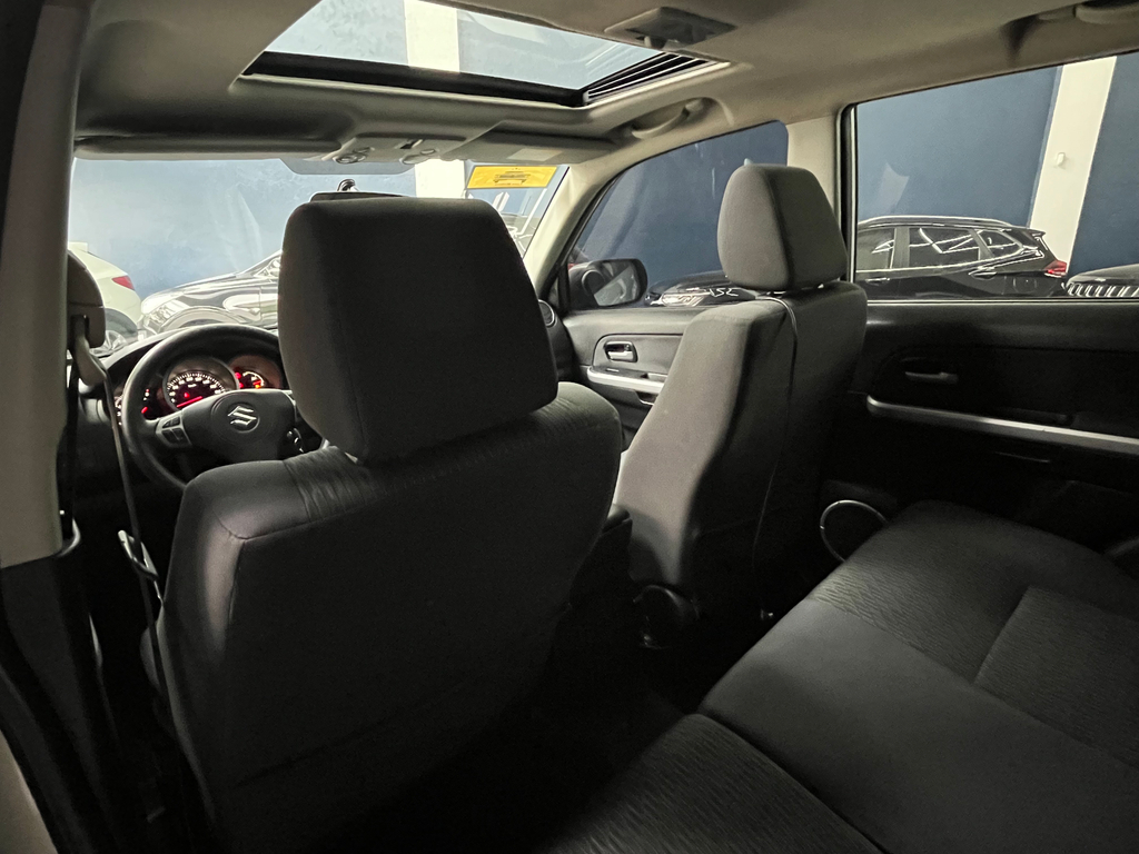 Suzuki Grand Vitara Prata