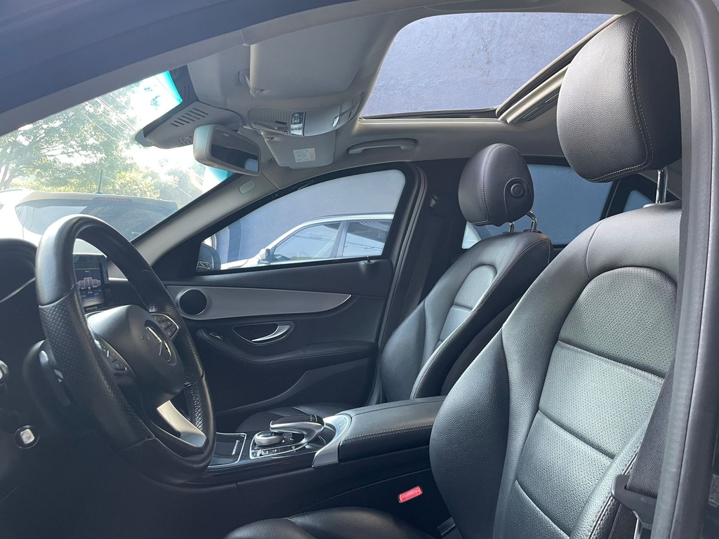 Mercedes Benz C-200 Cinza