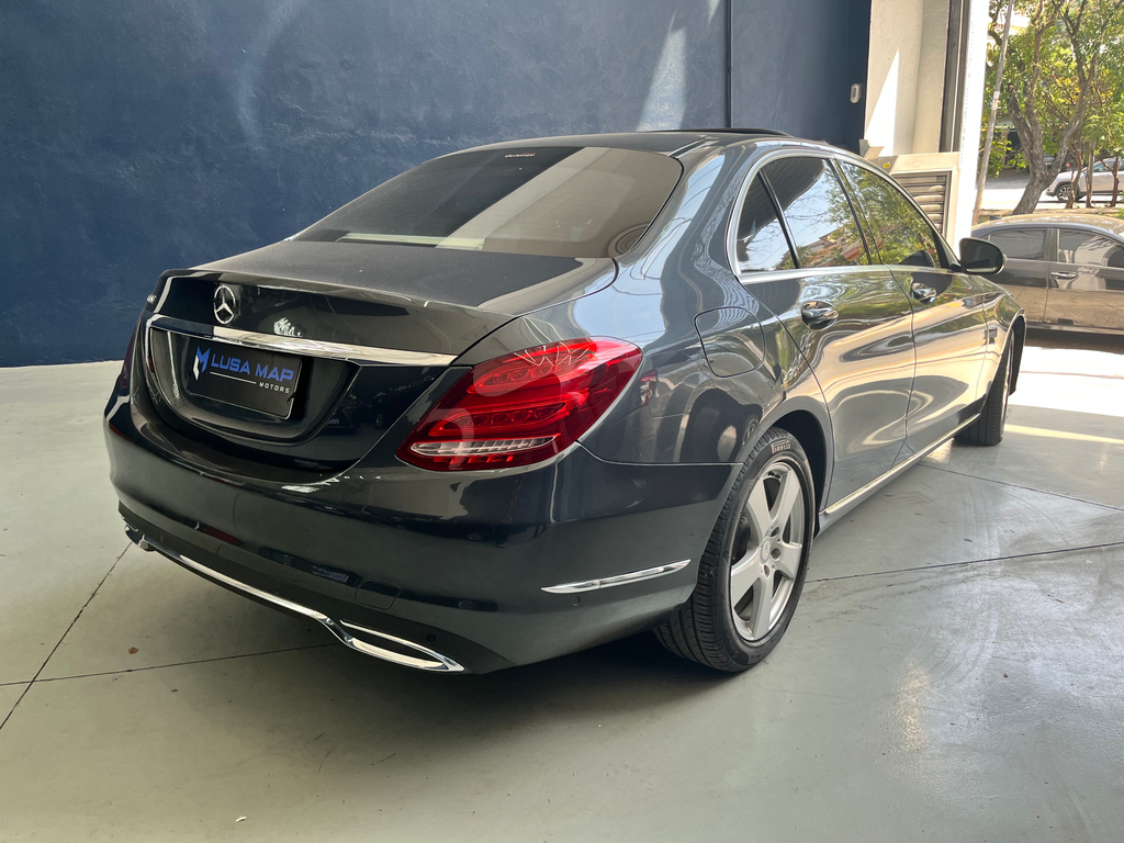 Mercedes Benz C-200 Cinza