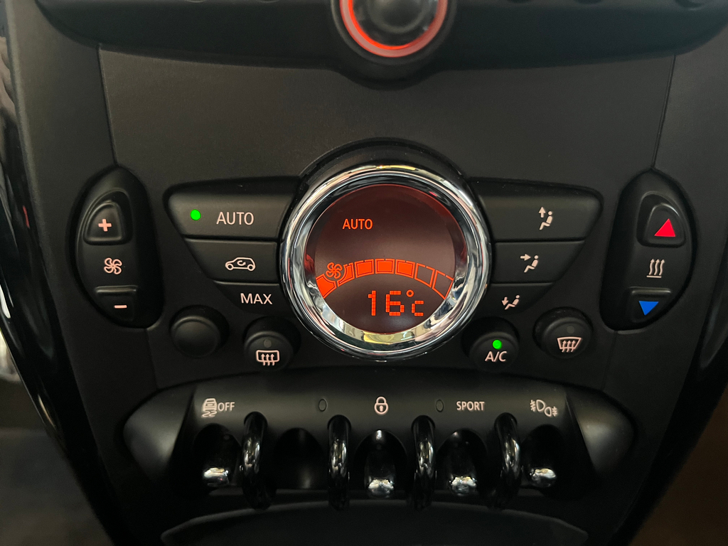 Mini John Cooper Branco