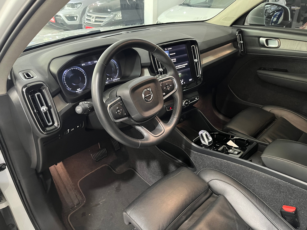 Volvo XC40 Branco