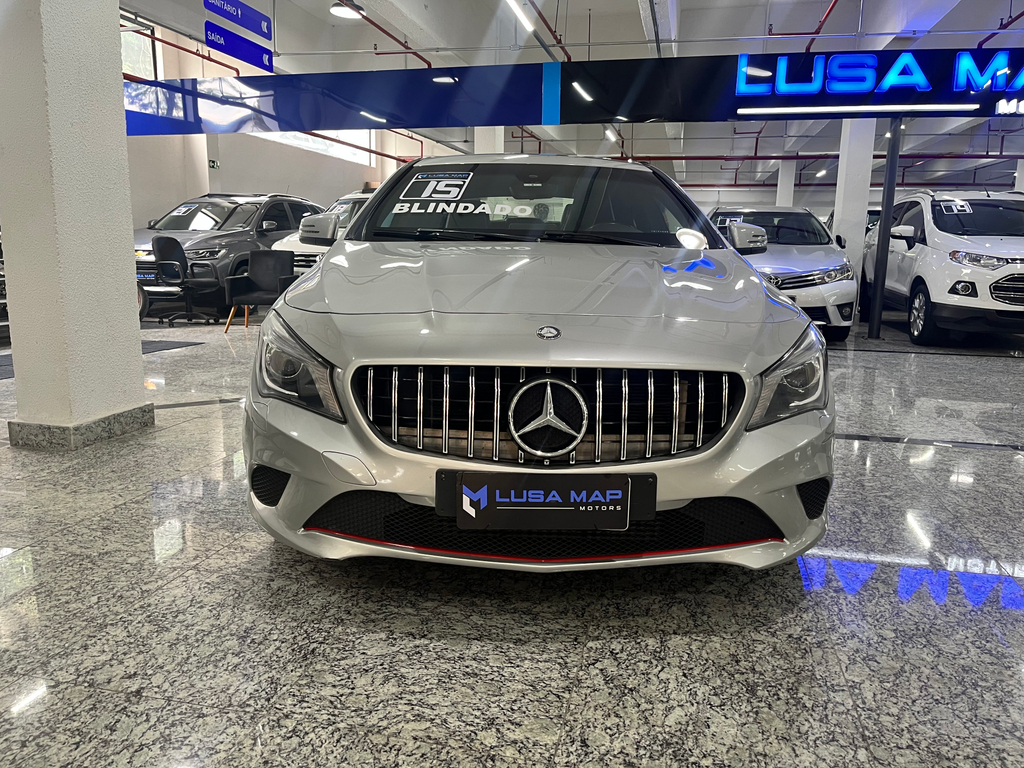 Mercedes Benz CLA-200 Prata