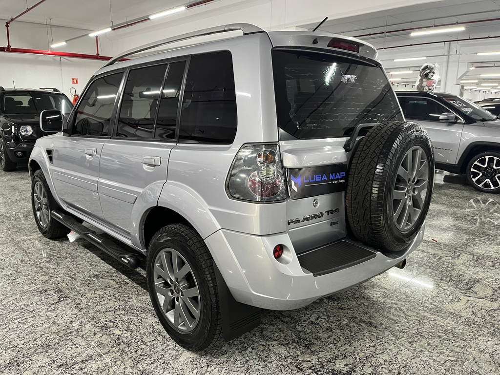 Mitsubishi Pajero TR4 Prata