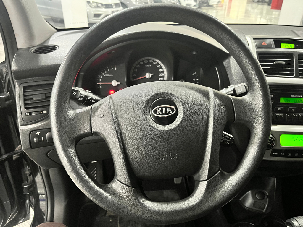 Kia Sportage Preto