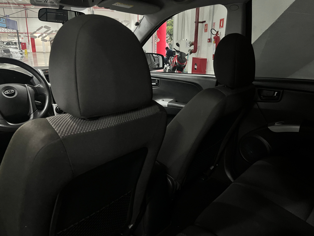 Kia Sportage Preto