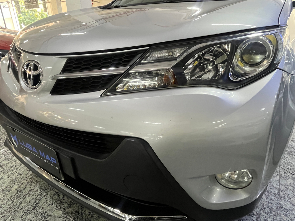 Toyota RAV4 Prata