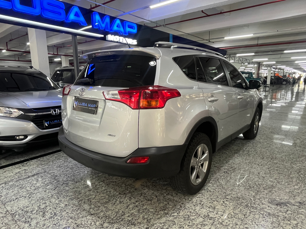 Toyota RAV4 Prata